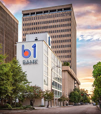b1BANK 03