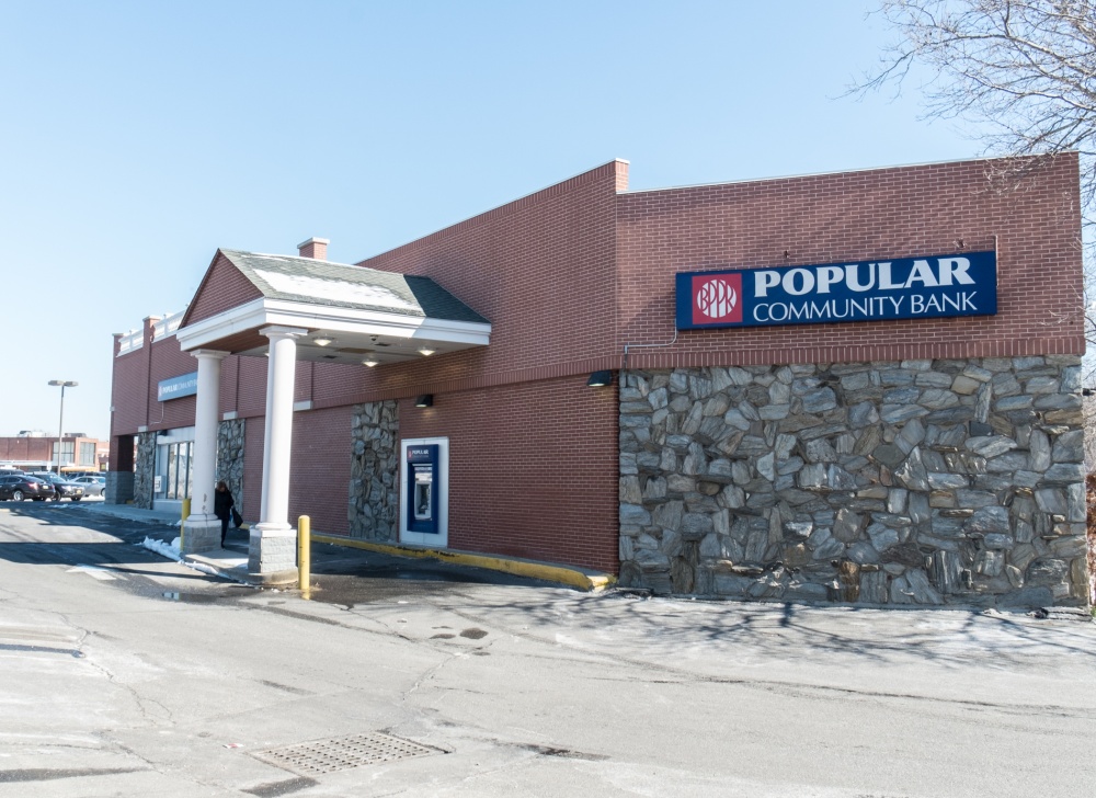 Popular Bank 01