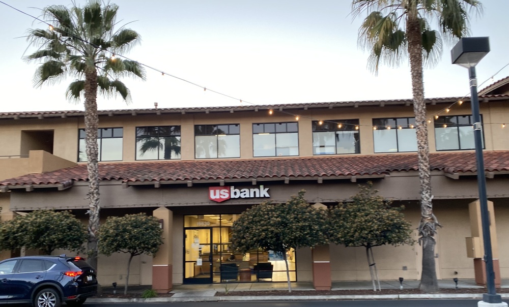 U.S. Bank Branch 01