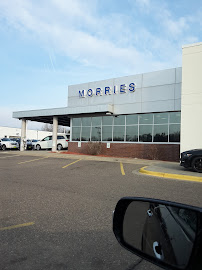 Morrie's Minnetonka Ford 04