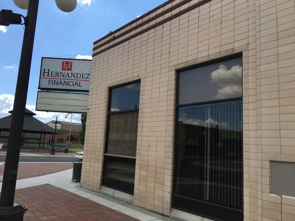 HERNANDEZ FINANCIAL 01