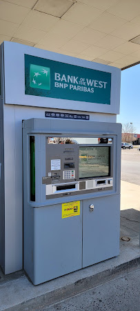 Bank of the West 02