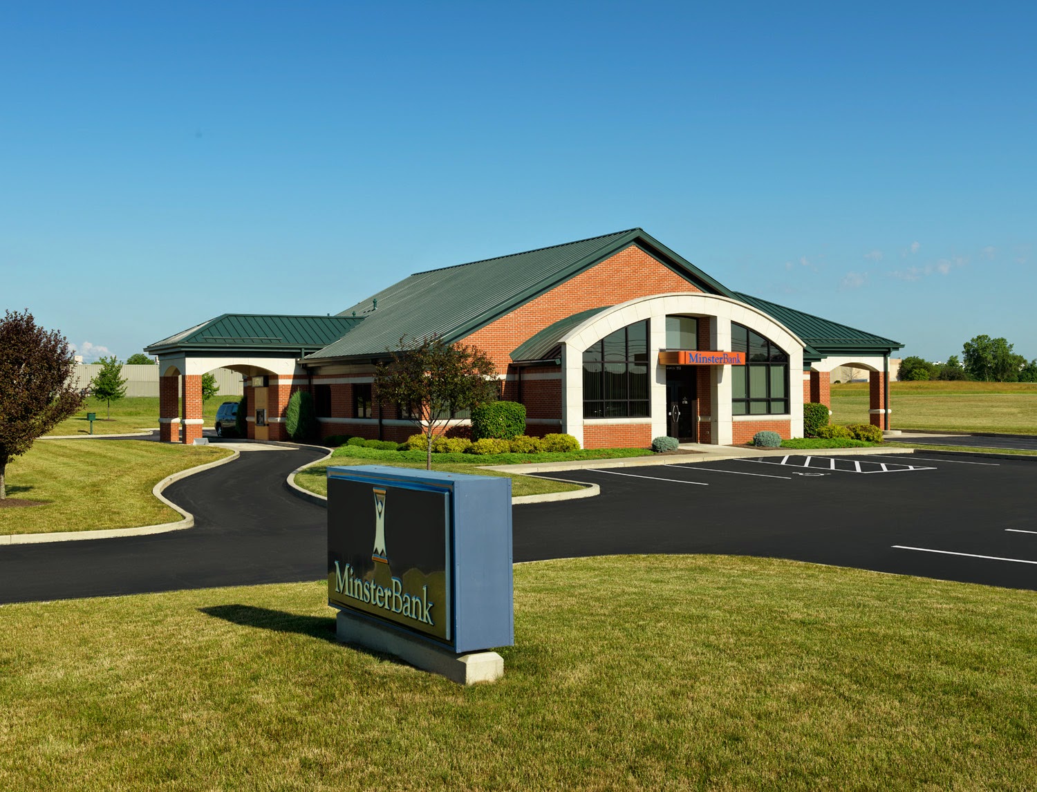 Minster Bank - Troy Office 01