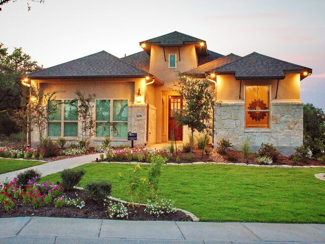 Sitterle Homes at Settler's Ridge in Kinder Ranch 01