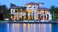 Rania Ikonomidis - Luxury Real Estate and Mortgage Advisor 01