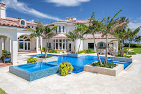 Rania Ikonomidis - Luxury Real Estate and Mortgage Advisor 02