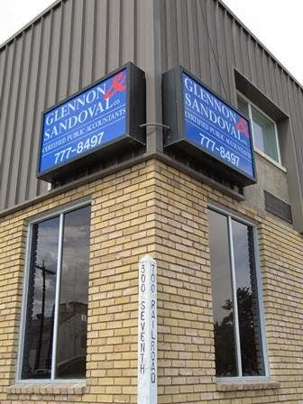 Glennon & Sandoval Co. 01