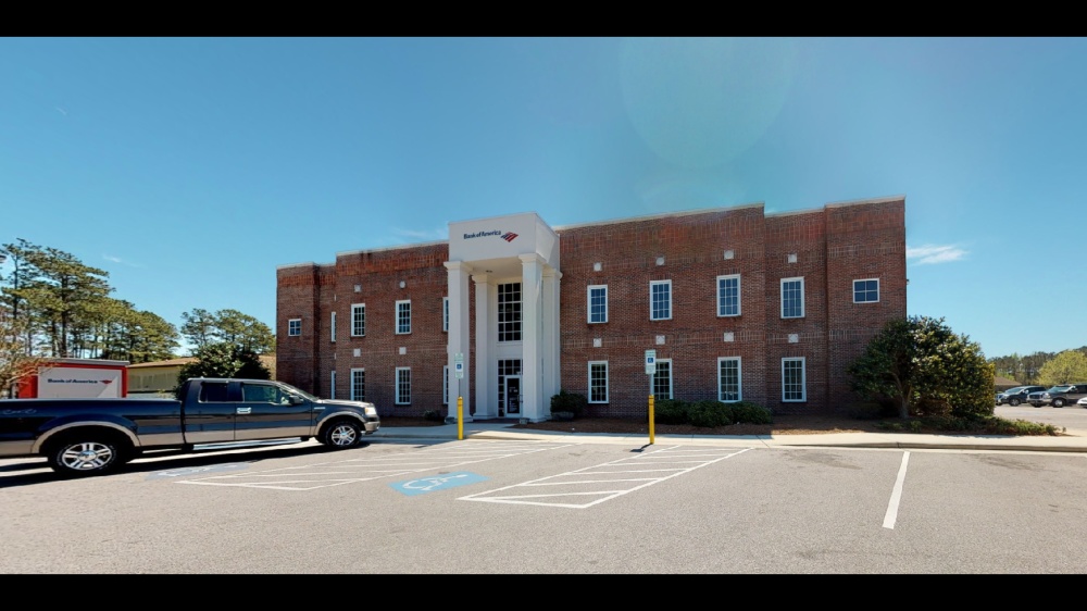 Bank of America (with Drive-thru services) 01