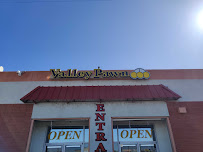 Valley Pawn 02