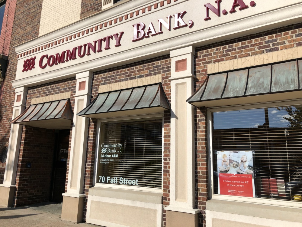 Community Bank, N.A. 01