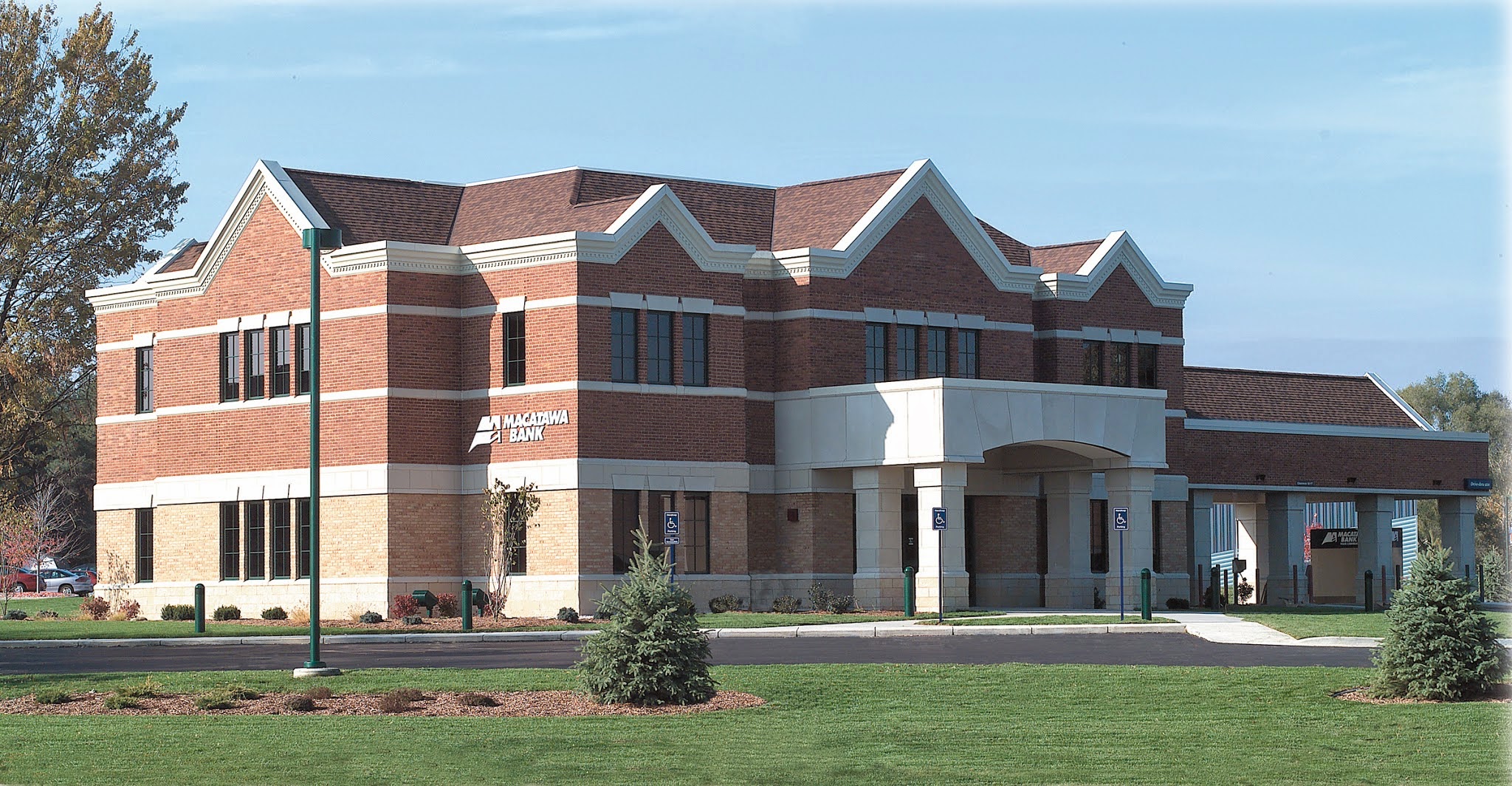Macatawa Bank 01