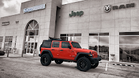 Dan Cummins Chrysler Dodge Jeep RAM of Paris 02