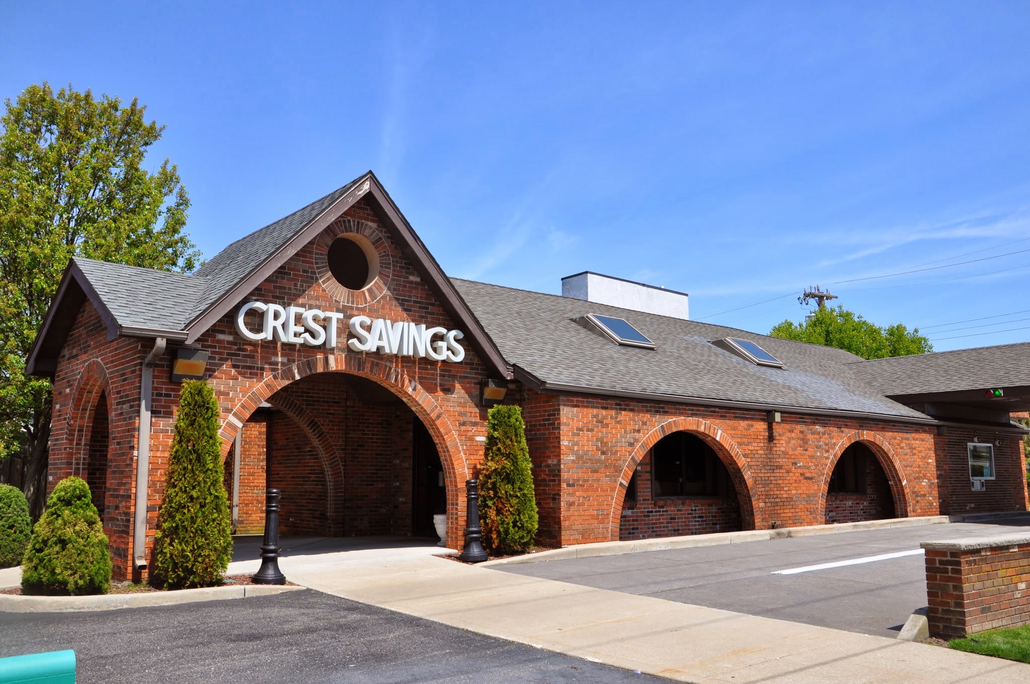 Crest Savings Bank 01