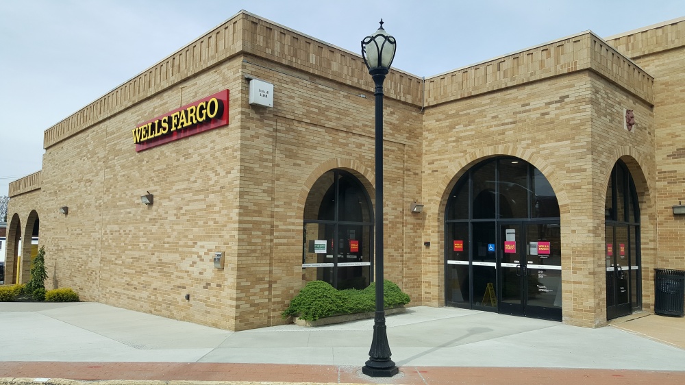 Wells Fargo Bank 01