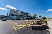 Russ Darrow Kia of Waukesha 02