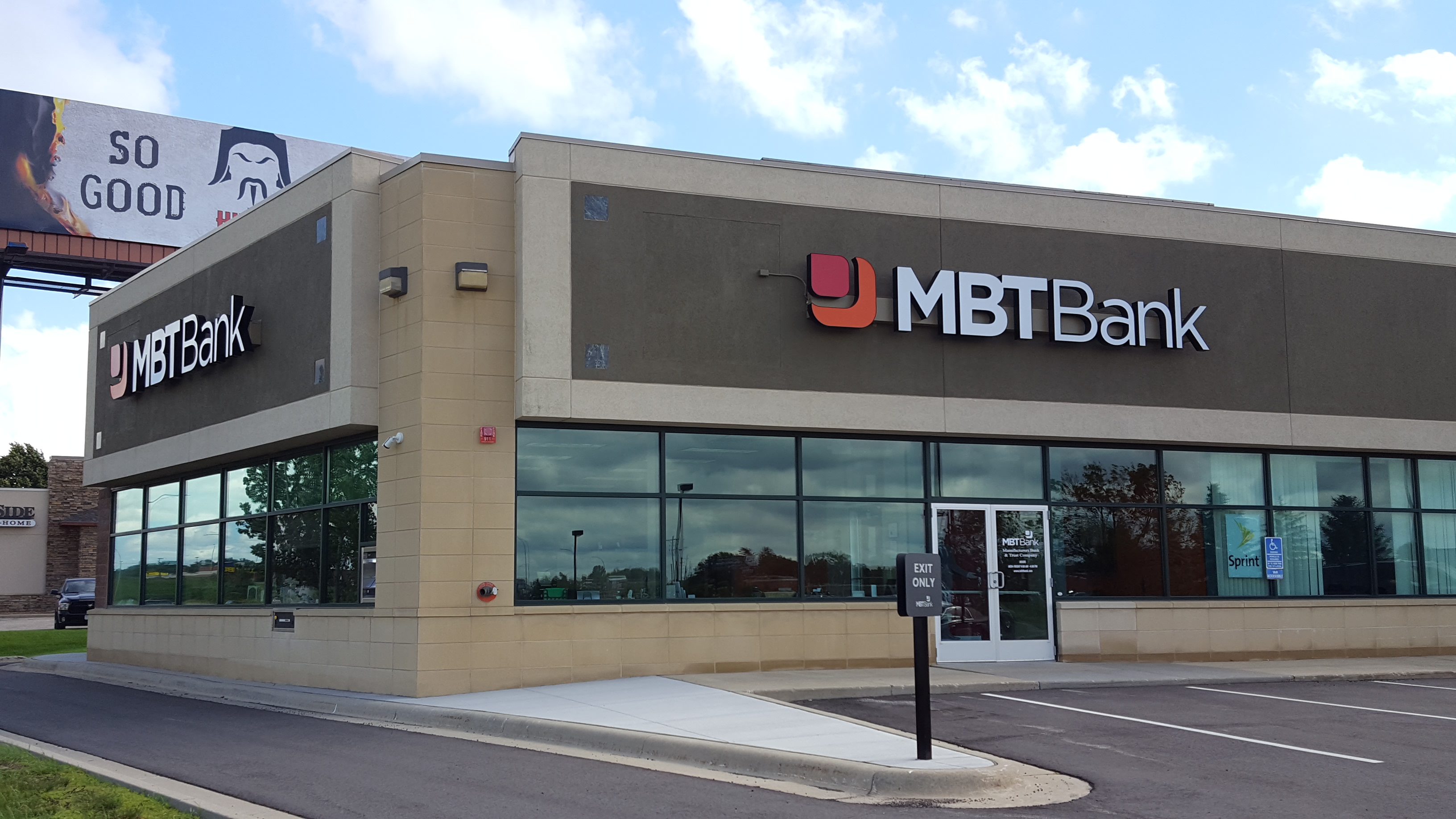 MBT Bank 01