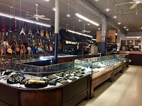 Goldman's Pawn Shop 01