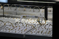 Shnayder Jewelry and Pawn Shop 04