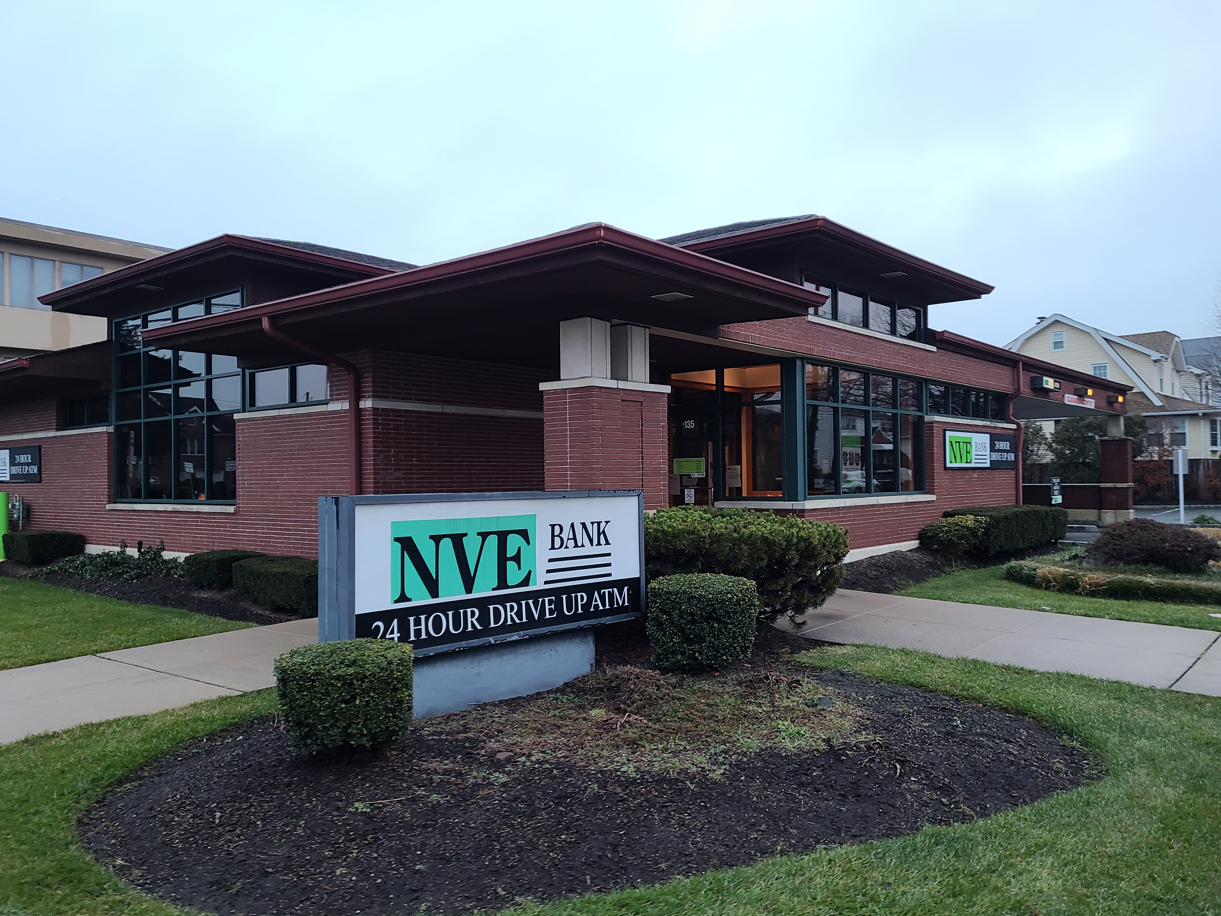 NVE Bank 01