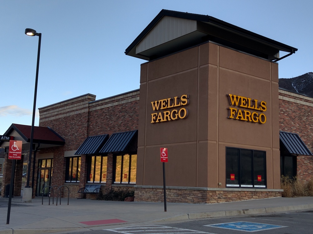 Wells Fargo Bank 01
