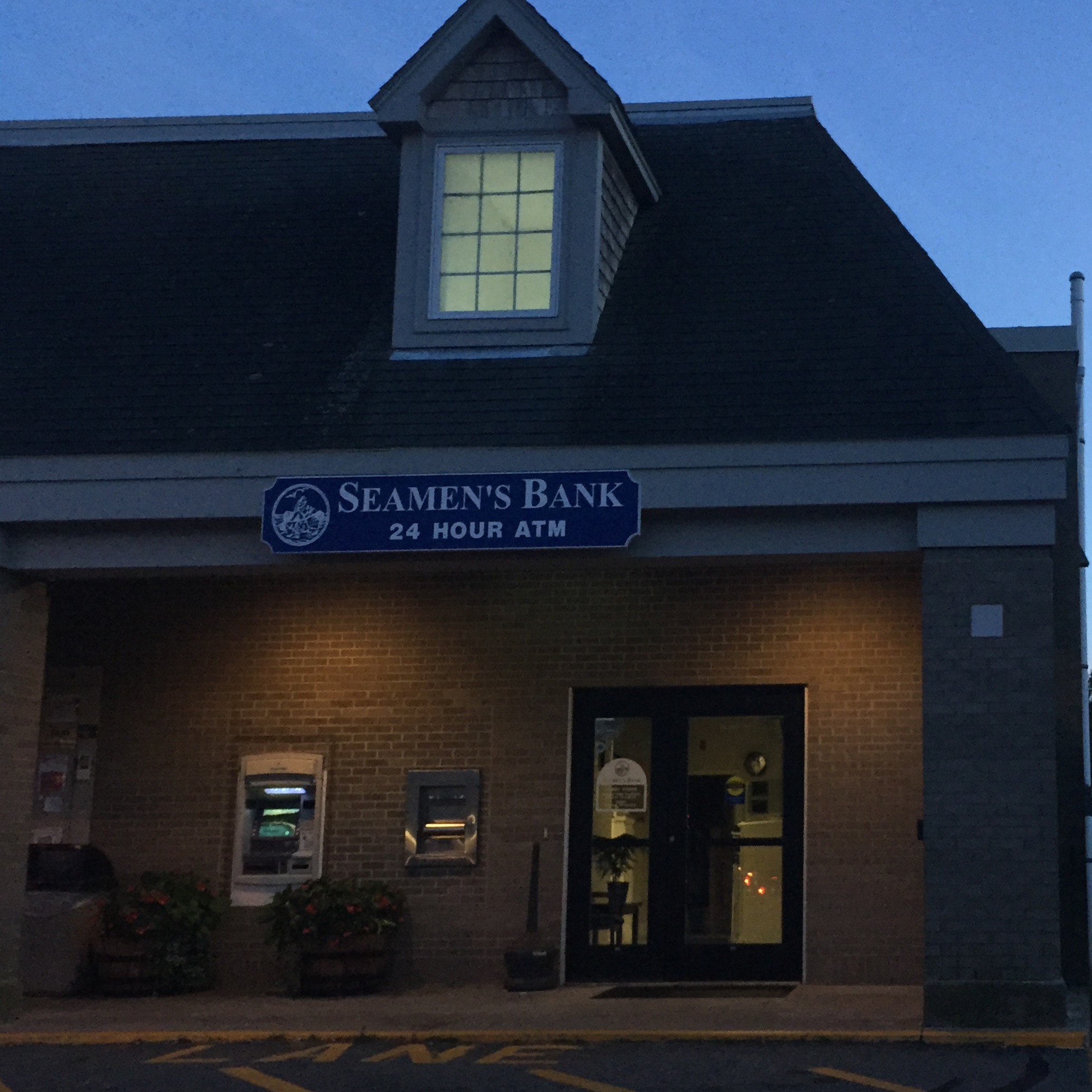 Seamen's Bank 01