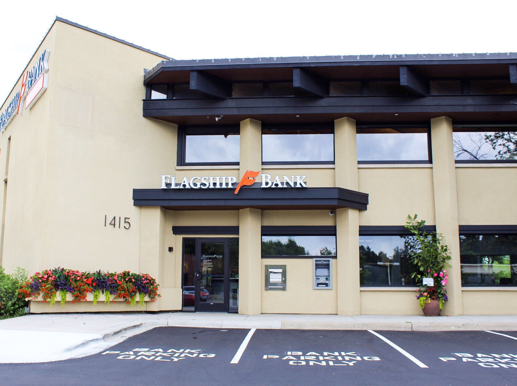 Flagship Bank Minnesota 01