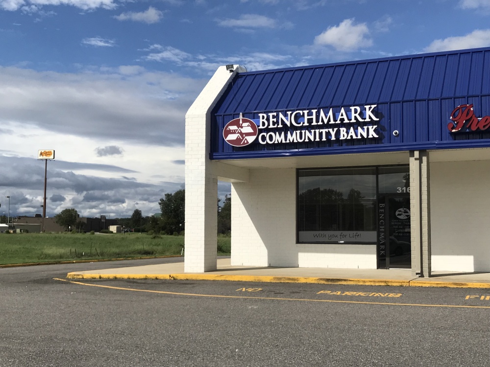 Benchmark Community Bank 01