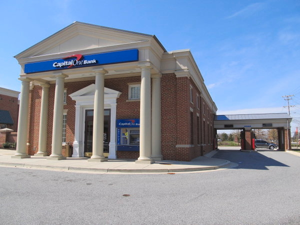 Capital One Bank 01