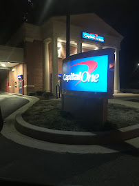 Capital One Bank 03