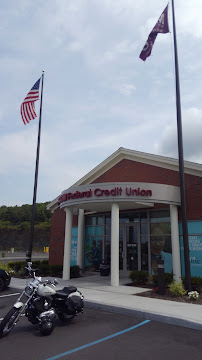 CAP COM Federal Credit Union 04