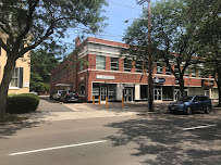The Farnam Realty Group 01