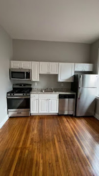The Farnam Realty Group 04