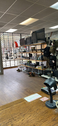 J&S Pawn & Gun 04