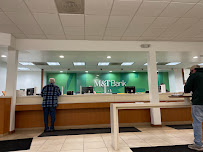 M&T Bank 02