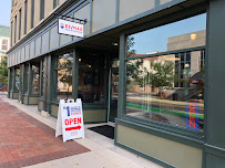 RE/MAX Main Street Realty 01