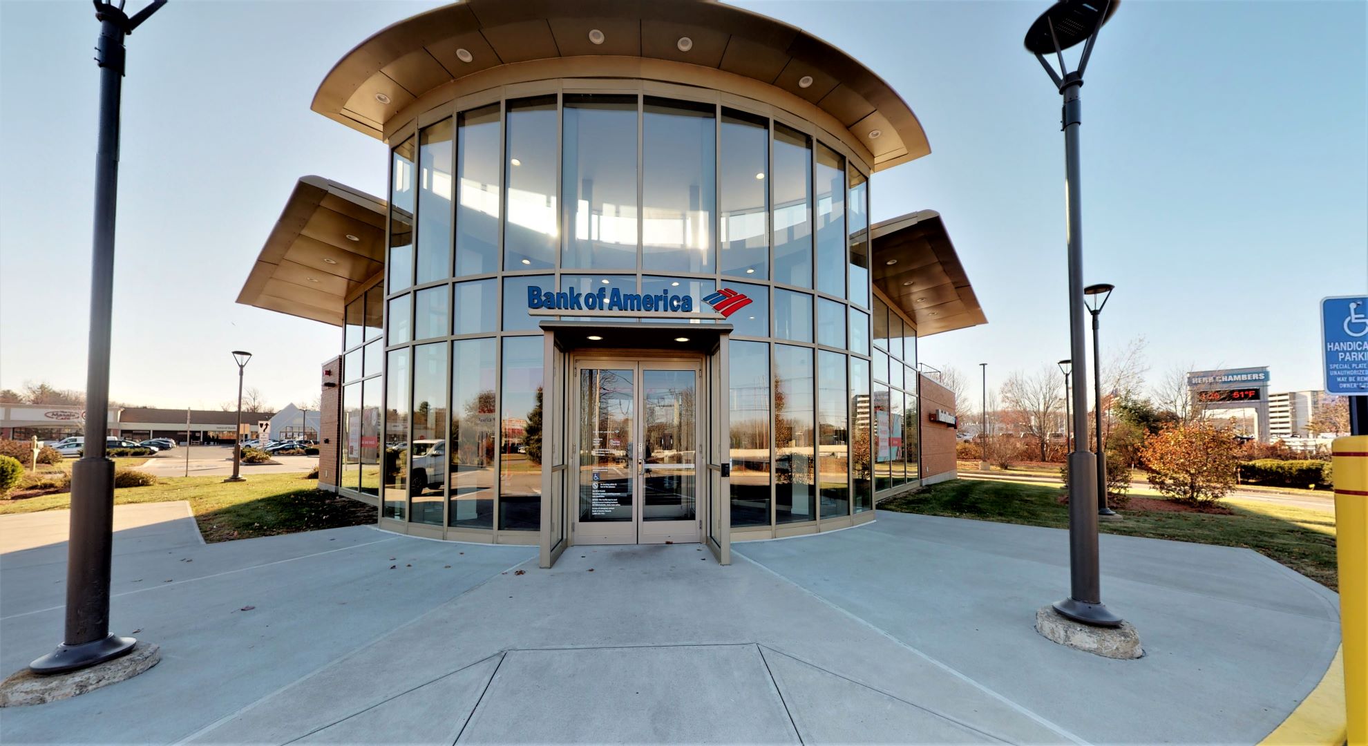 Bank of America (with Drive-thru ATM) 01