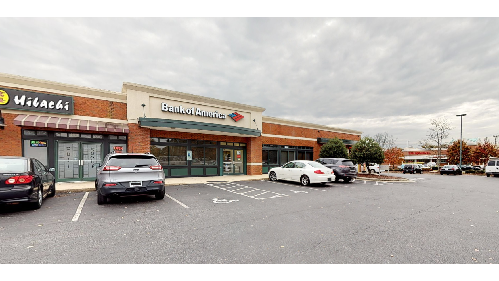 Bank of America (with Drive-thru ATM) 01