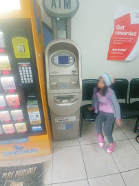 La Mexicana Check Cashing 03