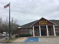 Wells Fargo Bank 01