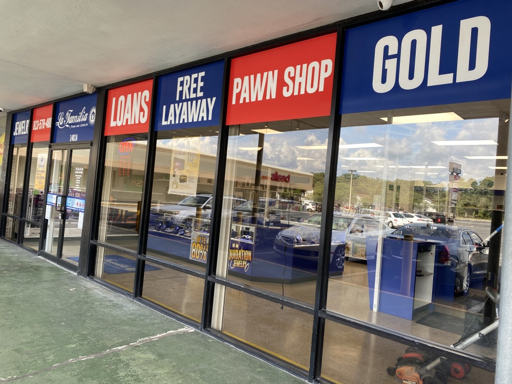 La Familia Pawn and Jewelry Plant City 01