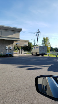 Bank of America (with Drive-thru ATM) 03