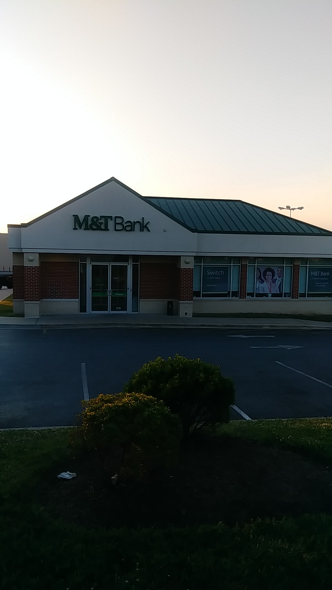 M&T Bank 01