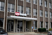 U.S. Bank Branch 01