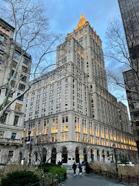 New York Life Insurance Company 04