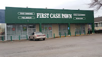 First Cash Pawn 01