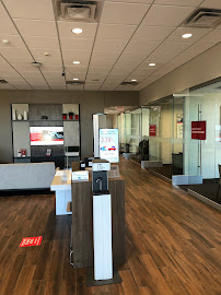 Bank of America (with Drive-thru ATM) 02