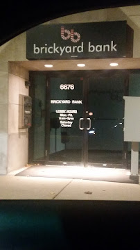 Brickyard Bank 02