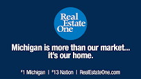 Real Estate One 04