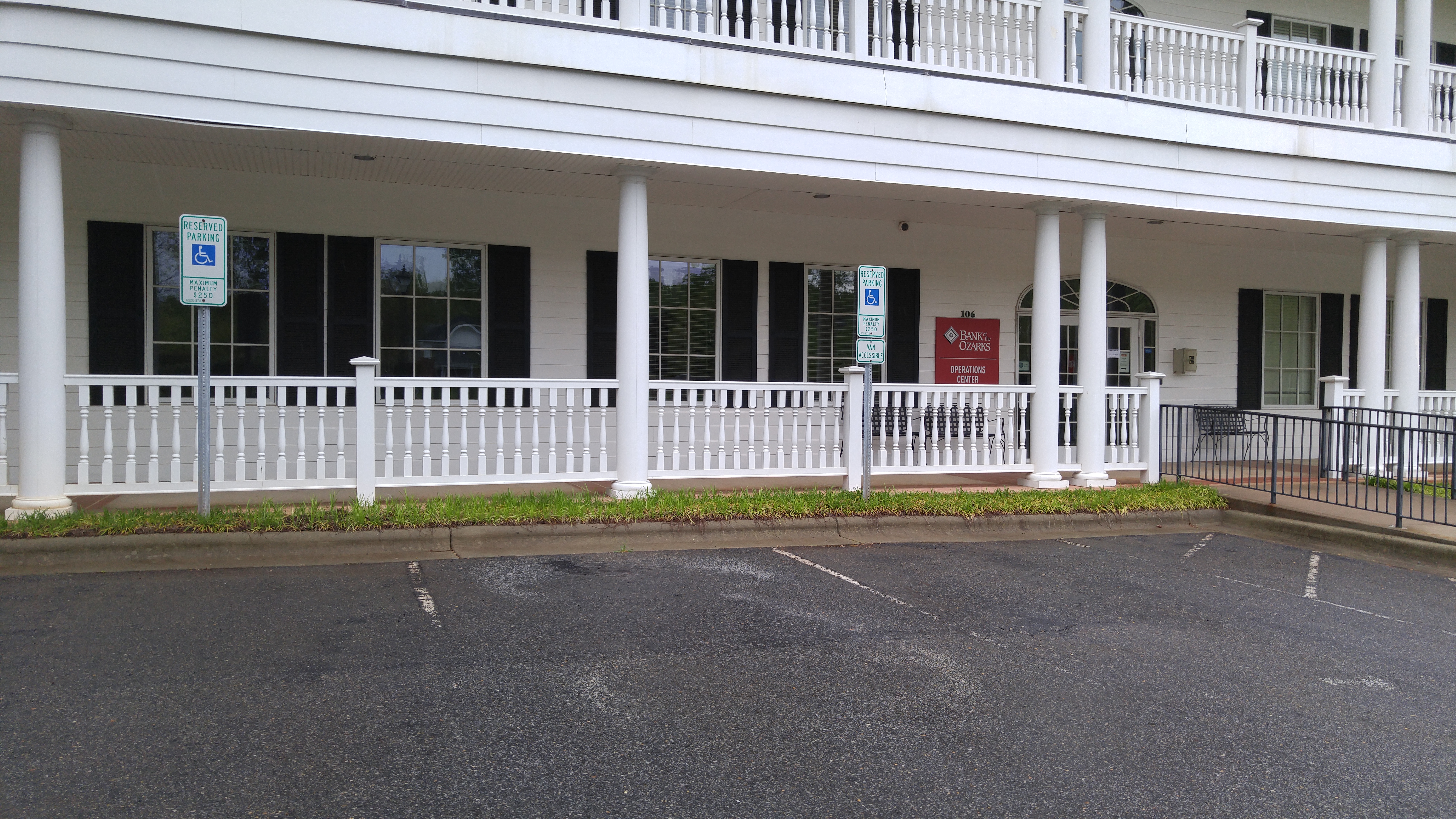Bank of the Ozarks Operations Center 01