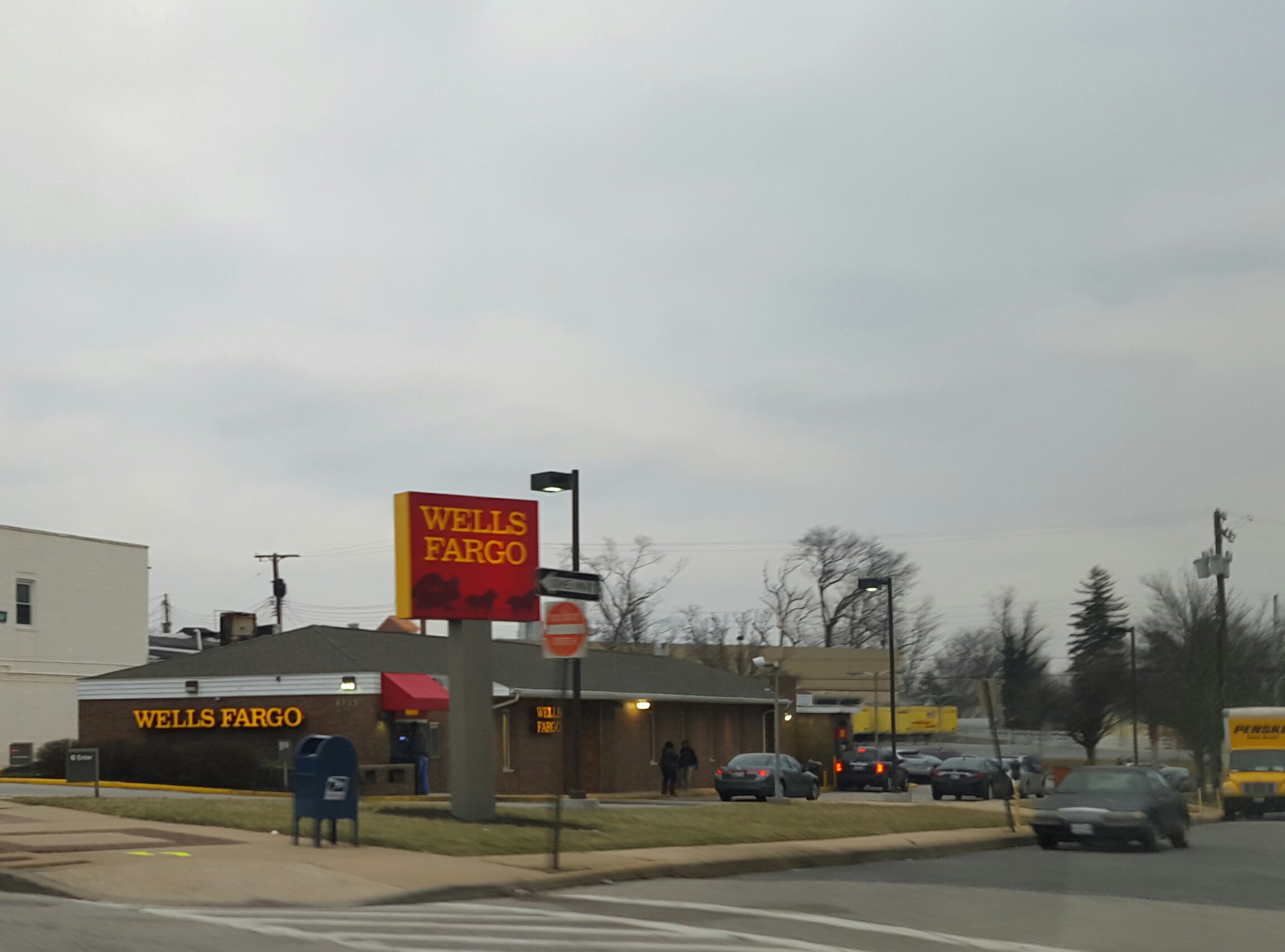 Wells Fargo Bank 01